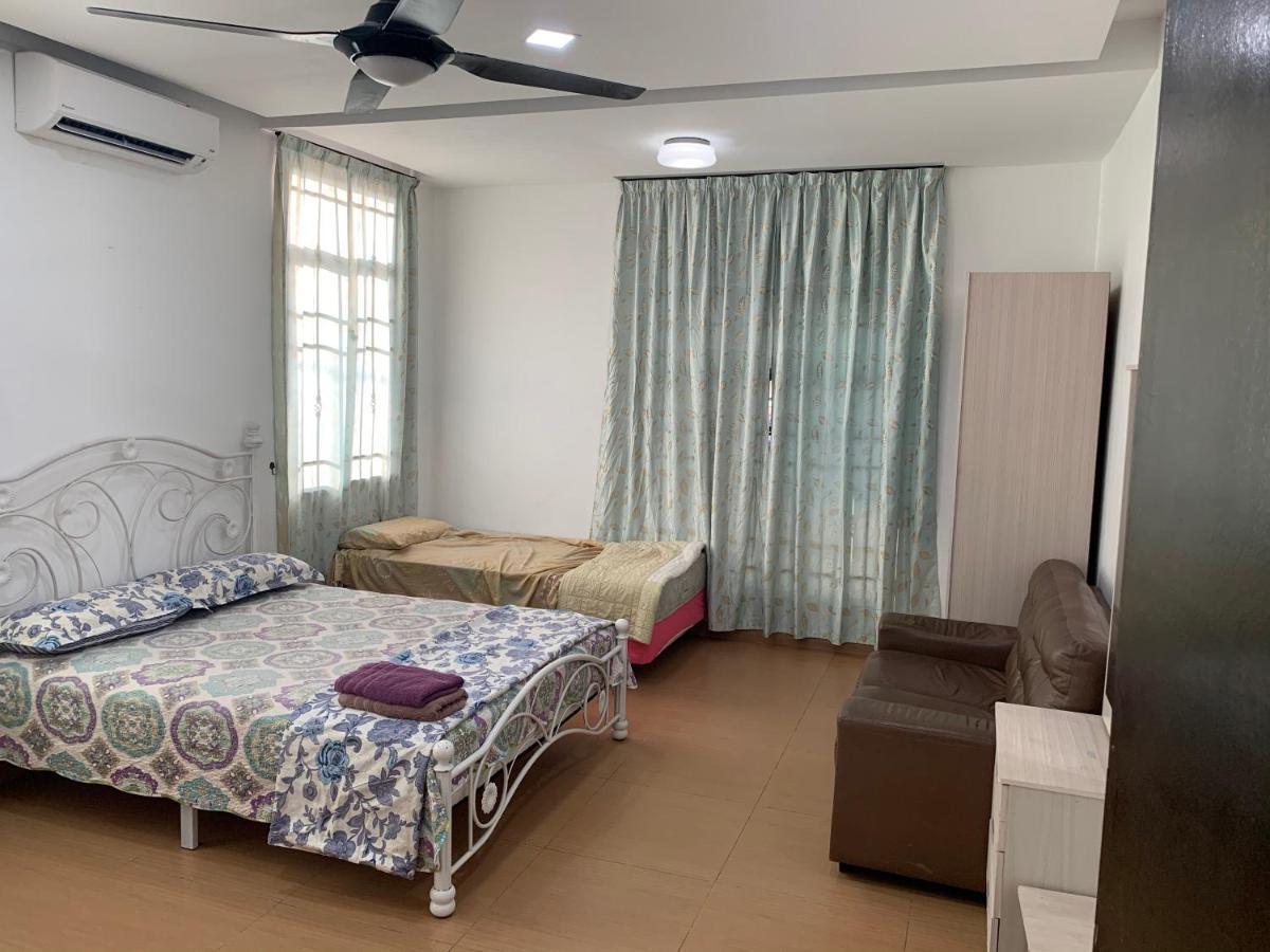Villaparadise Homestay Batu Pahat Dış mekan fotoğraf