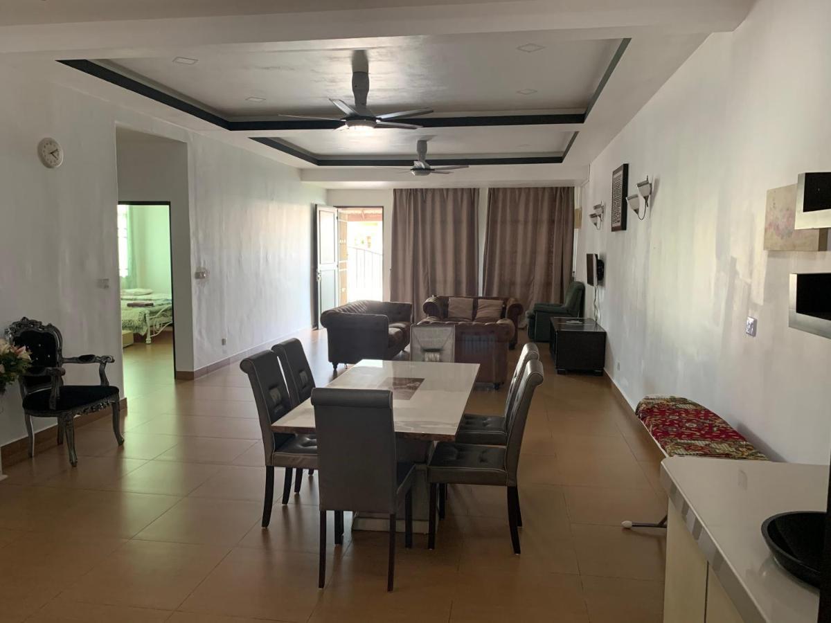 Villaparadise Homestay Batu Pahat Dış mekan fotoğraf